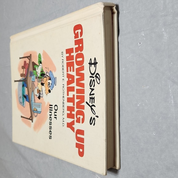 Disneys Growing Up Healthy Book - Picture 5 of 7